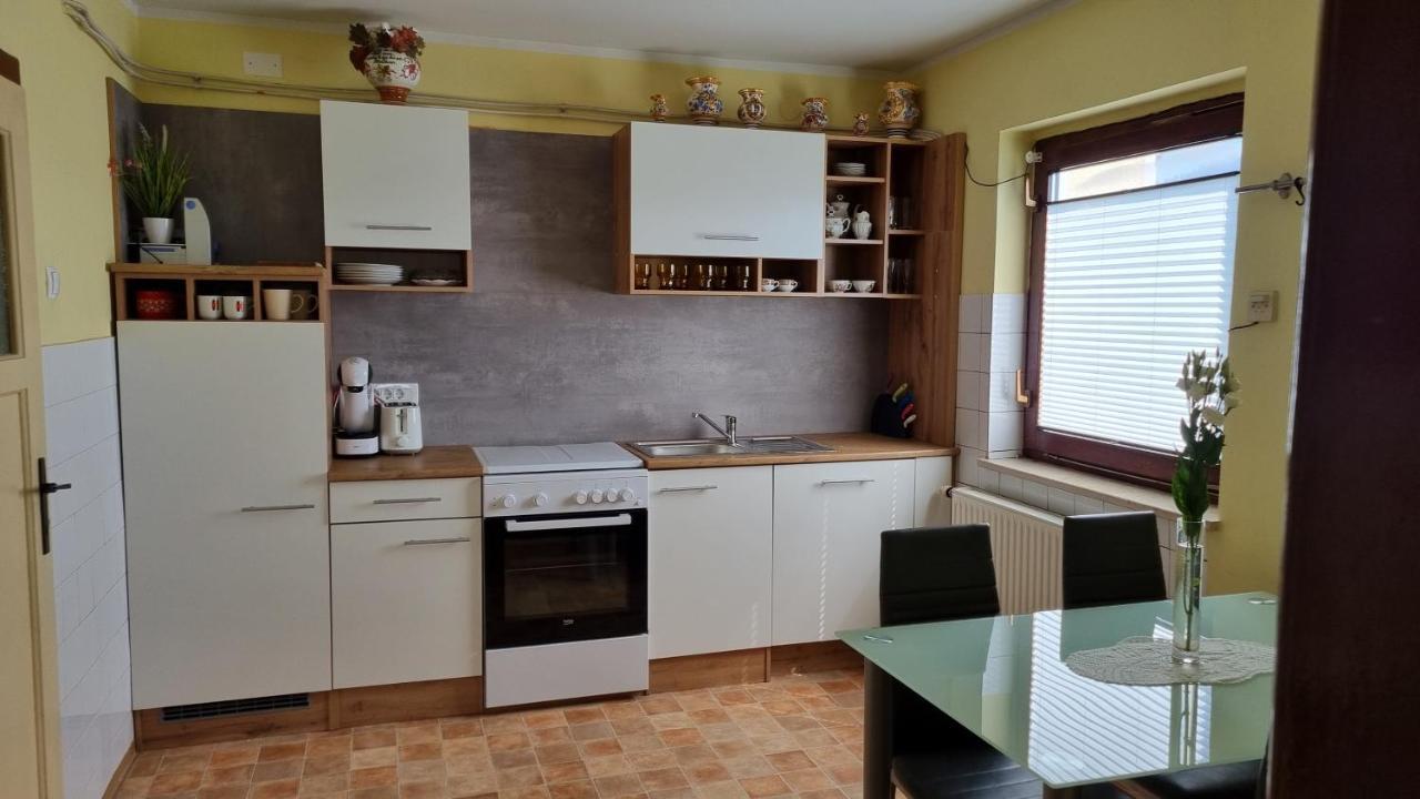 Apartma Tanja -Kamnik Buitenkant foto